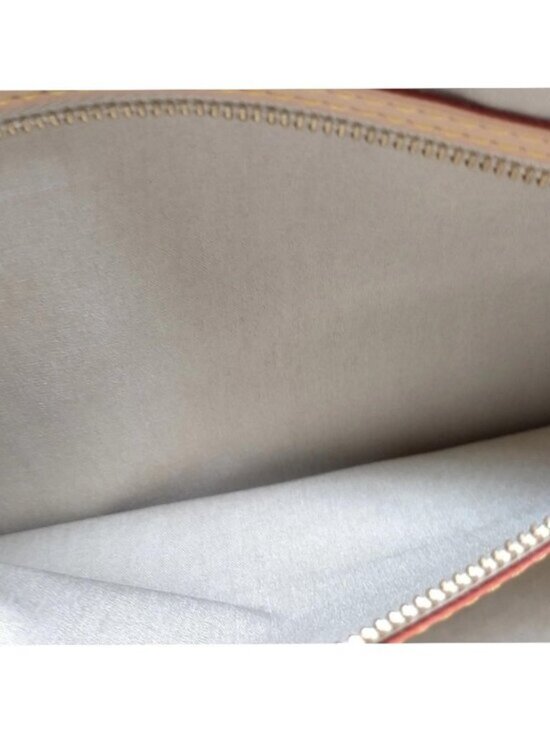 Louis Vuitton Monogram Vernis Brea MM Satchel (SHF-23289) Authentic Louis Vuitton Brea MM Monogram Vernis Satchel Crossbody Bag